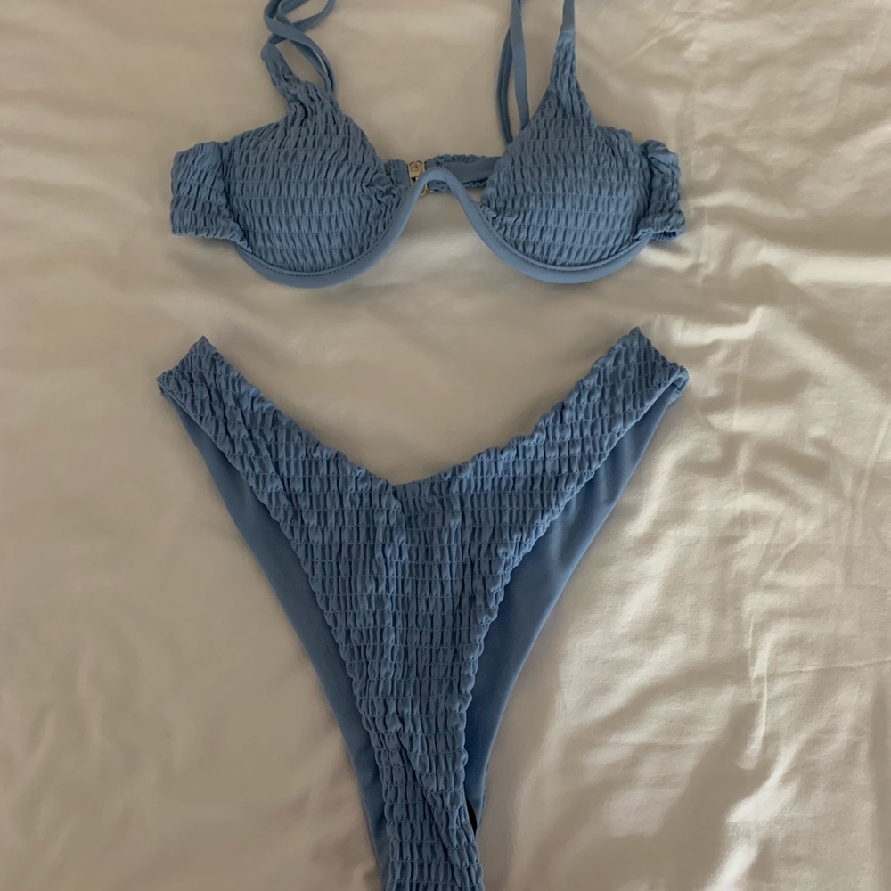 Underwire High-waisted Bikini Set